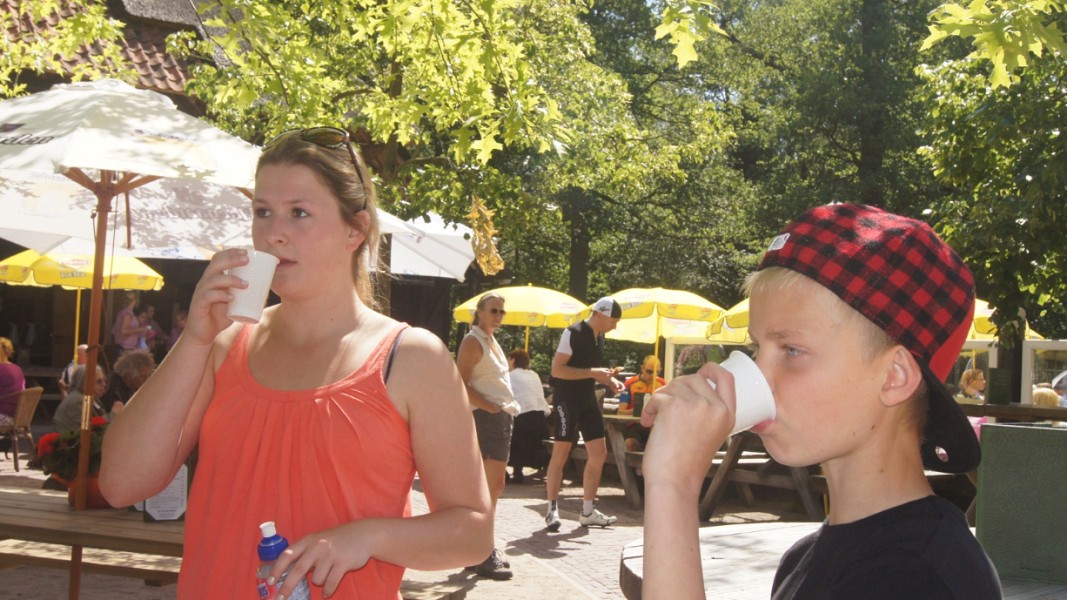 DSC01446 [1600x1200]-site.jpg